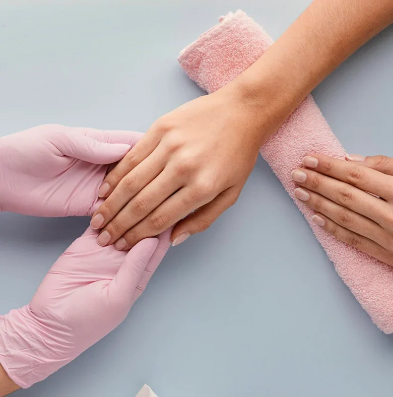 Tratamiento efectivo para uñas mordidas: cómo recuperar unas manos perfectas