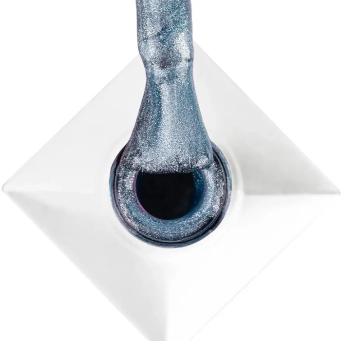 Esmalte semipermanente Molly Lac Cat Eye Womanity Maledives 8 grs. 446 Hema di-Hema Free